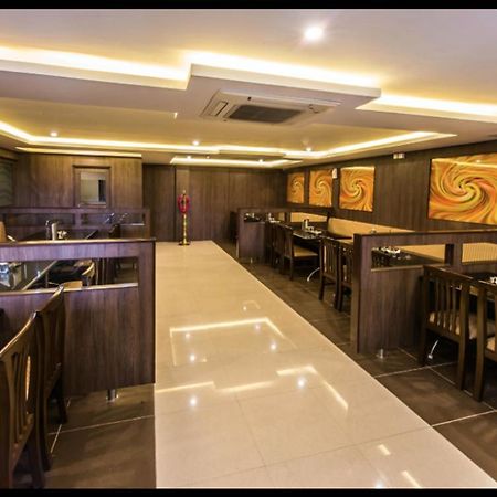 Plaza Hotel Trichy Tiruchirappalli Exterior foto